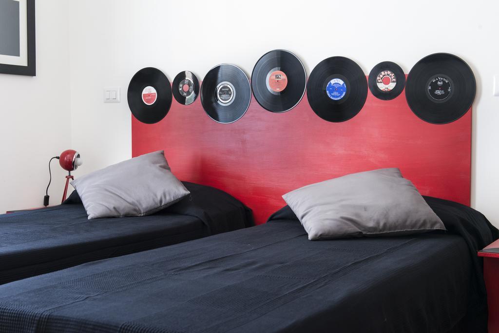 Grammy Suite Rom Rum bild